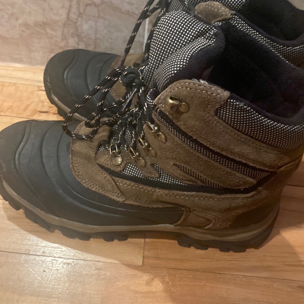 Land’s End boots size 10 1/2 mens